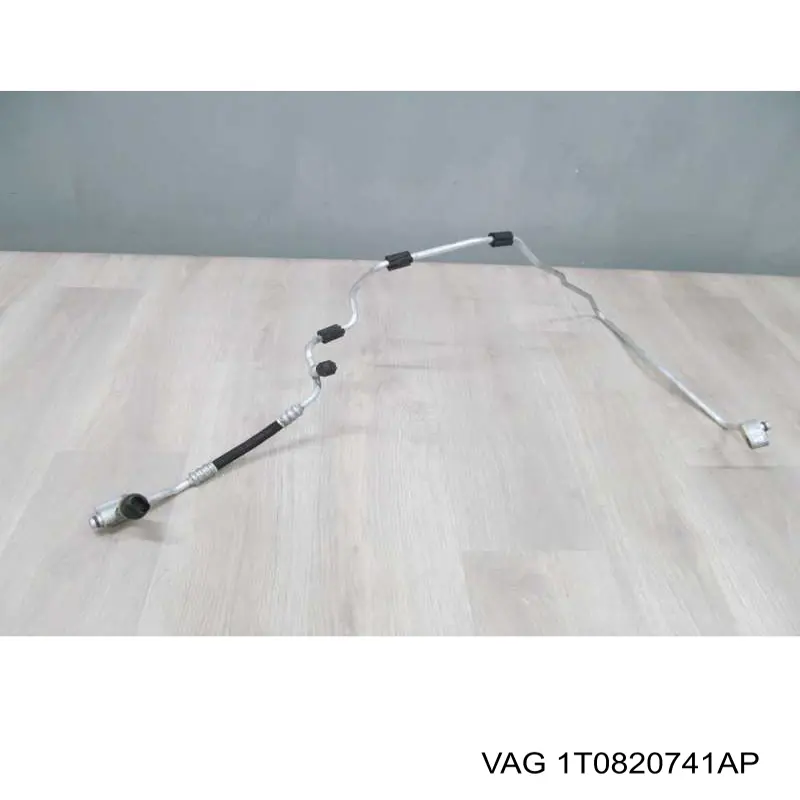 Comprar 1T0820741AP VAG Manguera de aire acondicionado de condensador a evaporador