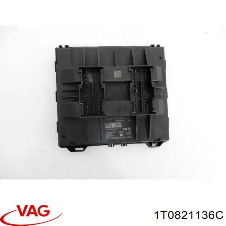 Soporte delantero de guardabarros delantero derecho VAG 1T0821136C