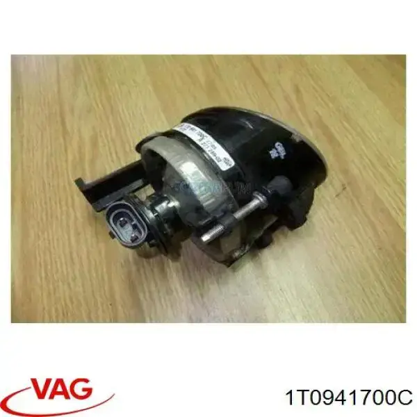 1T0941700C VAG Faro antiniebla derecho