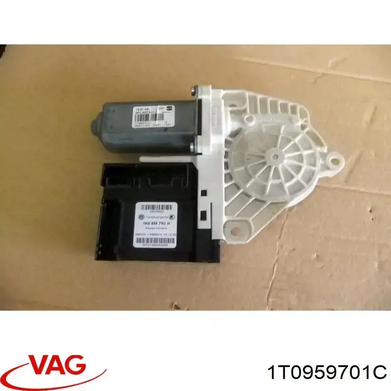 Motor eléctrico, elevalunas, puerta del conductor VAG 1T0959701C precio, desde 45,96 EUR