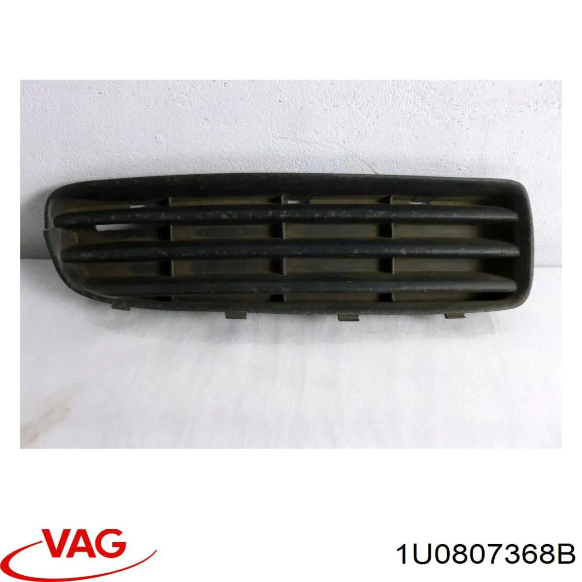 Comprar 1U0807368B VAG Rejilla derecha del parachoques delantero