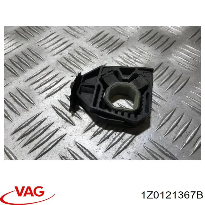 Soporte superior de radiador 1Z0121367B VAG