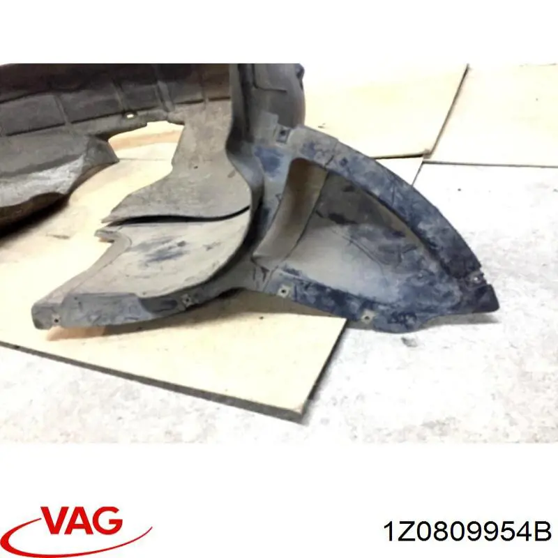 Guardalodos interior delantero derecho VAG 1Z0809954B precio, desde 17,56 EUR