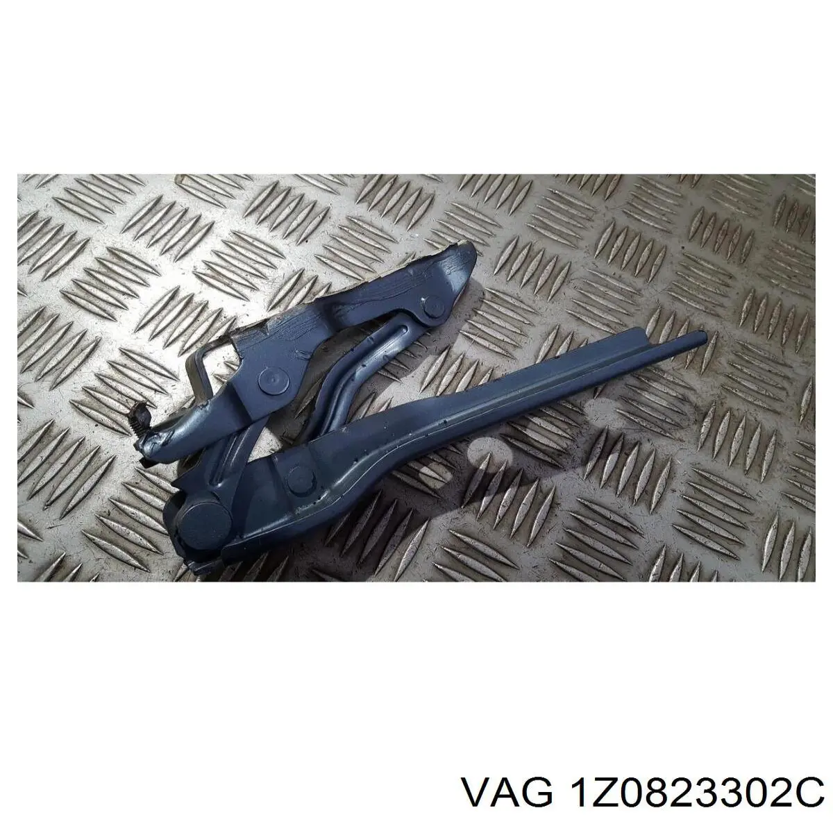 Comprar 1Z0823302C VAG Bisagra derecha del capó