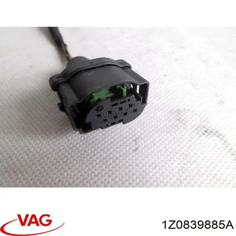 Soporte de manija exterior de puerta trasera izquierda VAG 1Z0839885A
