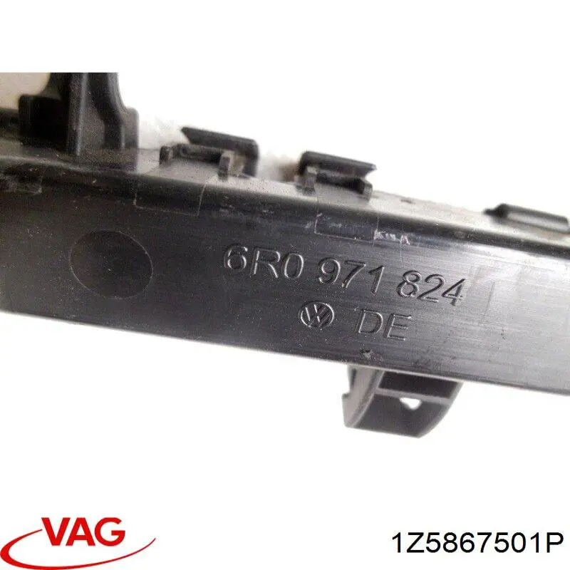  VAG 1Z5867501P