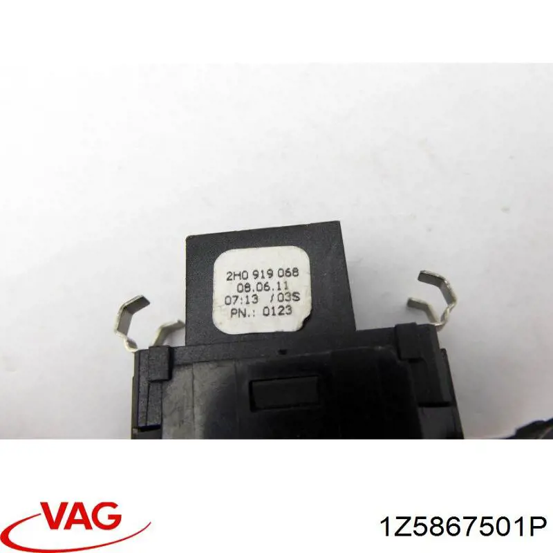 1Z5867501P VAG Guarnecido de techo