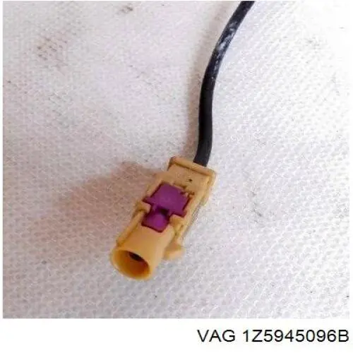 Comprar 1Z5945096B VAG Piloto trasero derecho