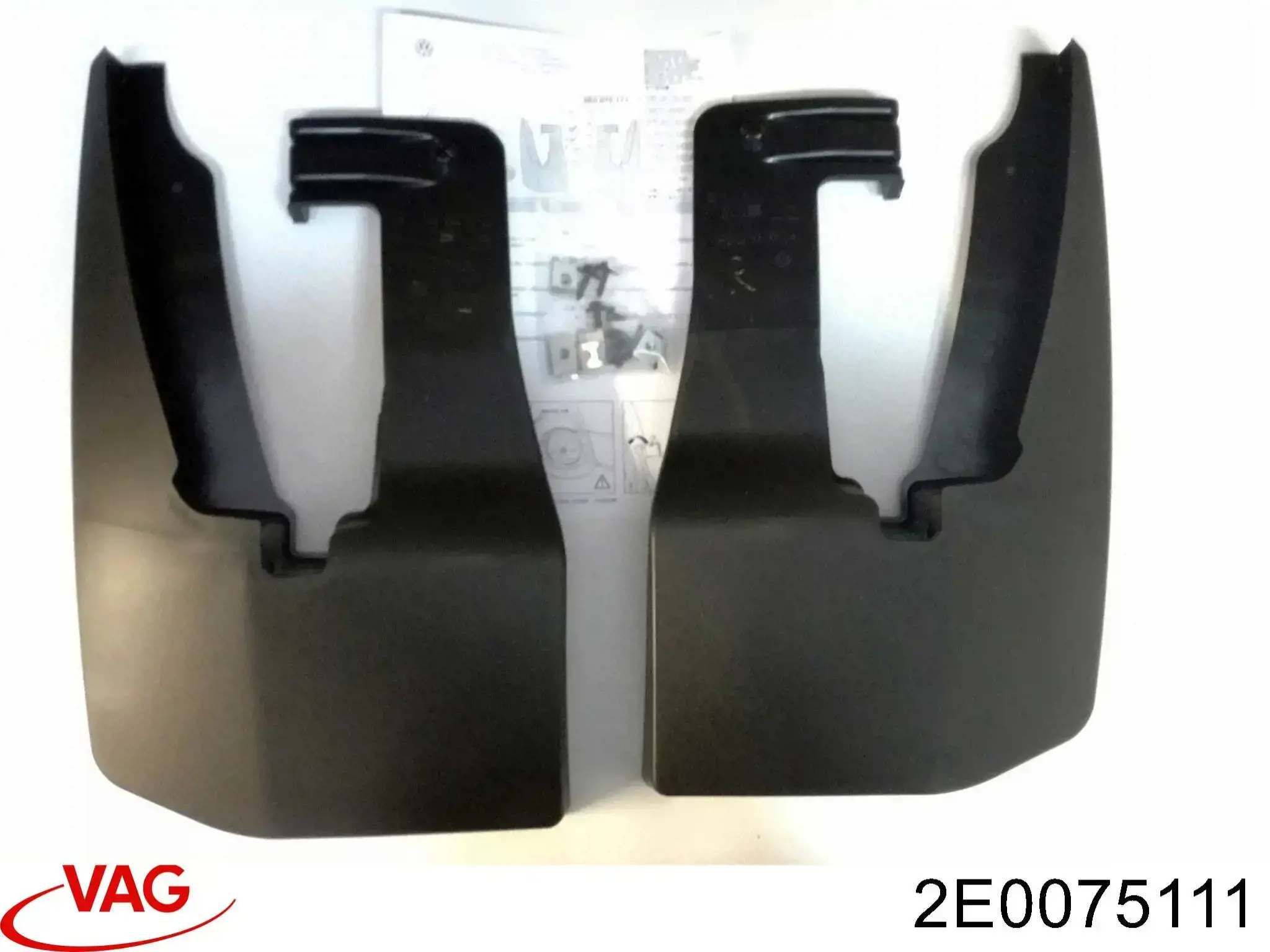 Juego de faldillas delanteras VAG 2E0075111 precio, desde 138,05 EUR