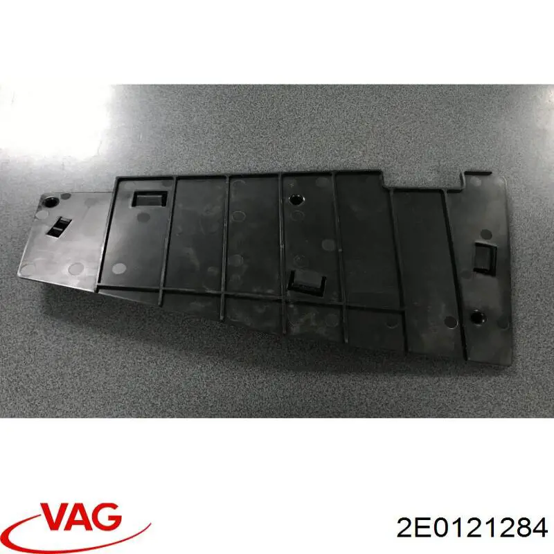 Deflector de aire del radiador derecho VAG 2E0121284 precio, desde 21,83 EUR