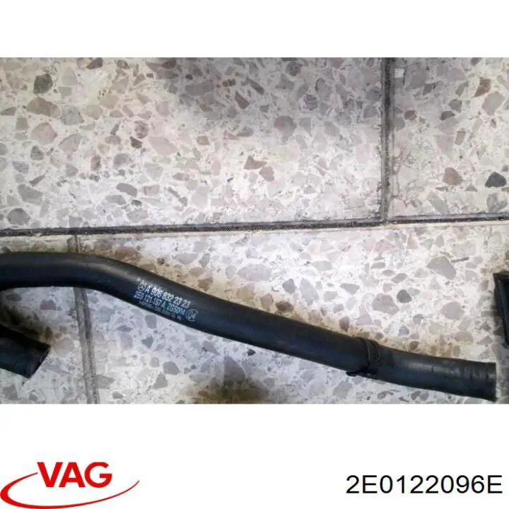 Comprar 2E0122096E VAG Manguera de agua refrigerante