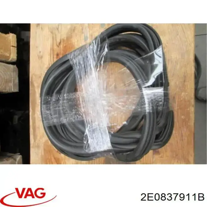 Sellador de puerta delantera VAG 2E0837911B precio, desde 34,73 EUR