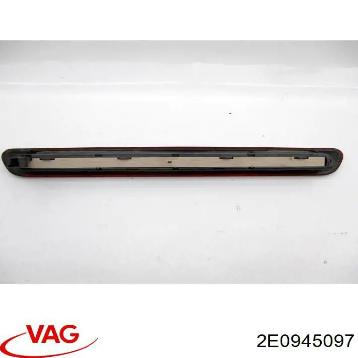 Lampara de luz de freno adicional  VAG 2E0945097 precio, desde 48,85 EUR