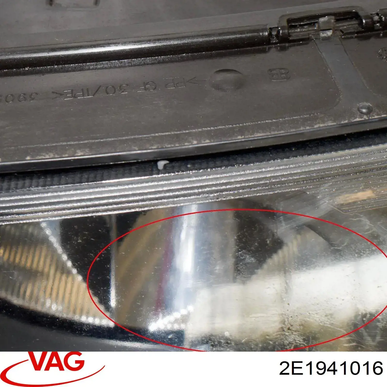 2E1941016 VAG Luz derecha