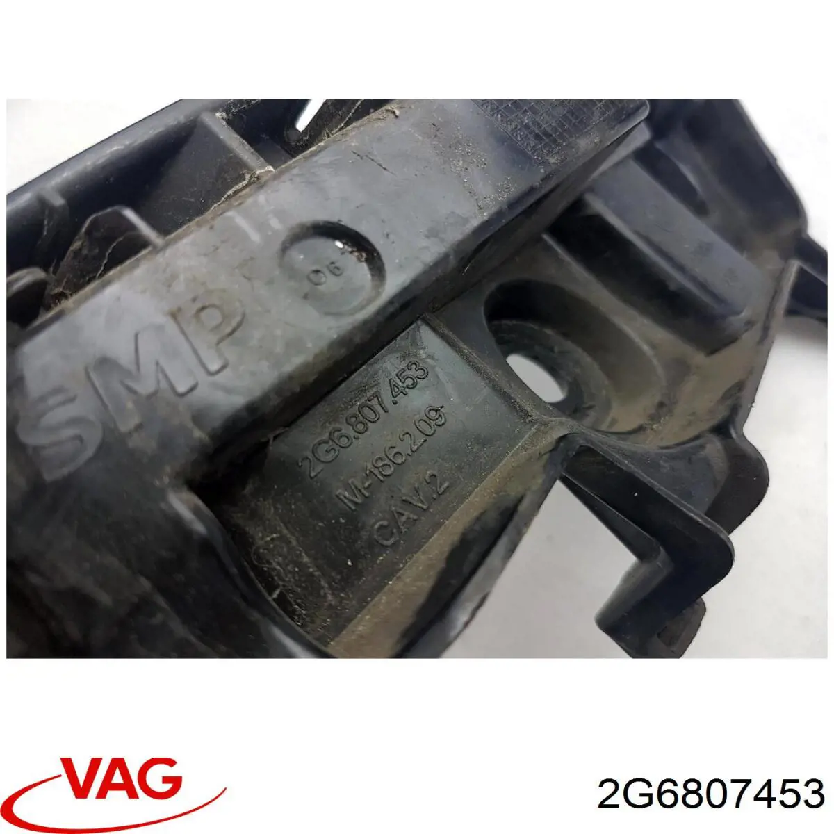 Comprar 2G6807453A VAG Soporte de parachoques delantero izquierdo