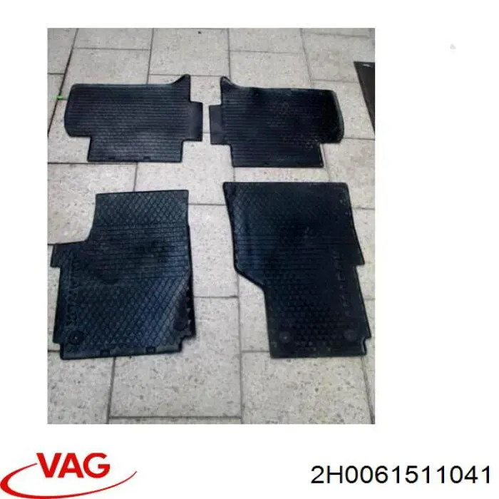 2H006151282V VAG Juego de alfombrillas traseras, 2 piezas