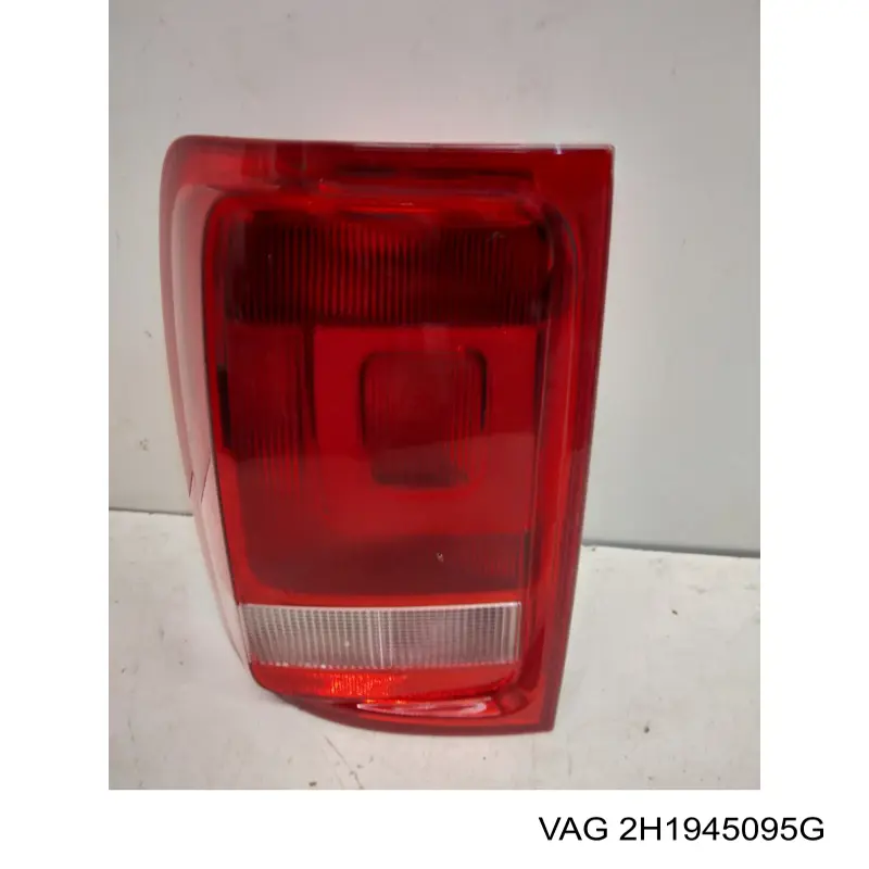 Piloto trasero izquierdo 2H1945095C VAG