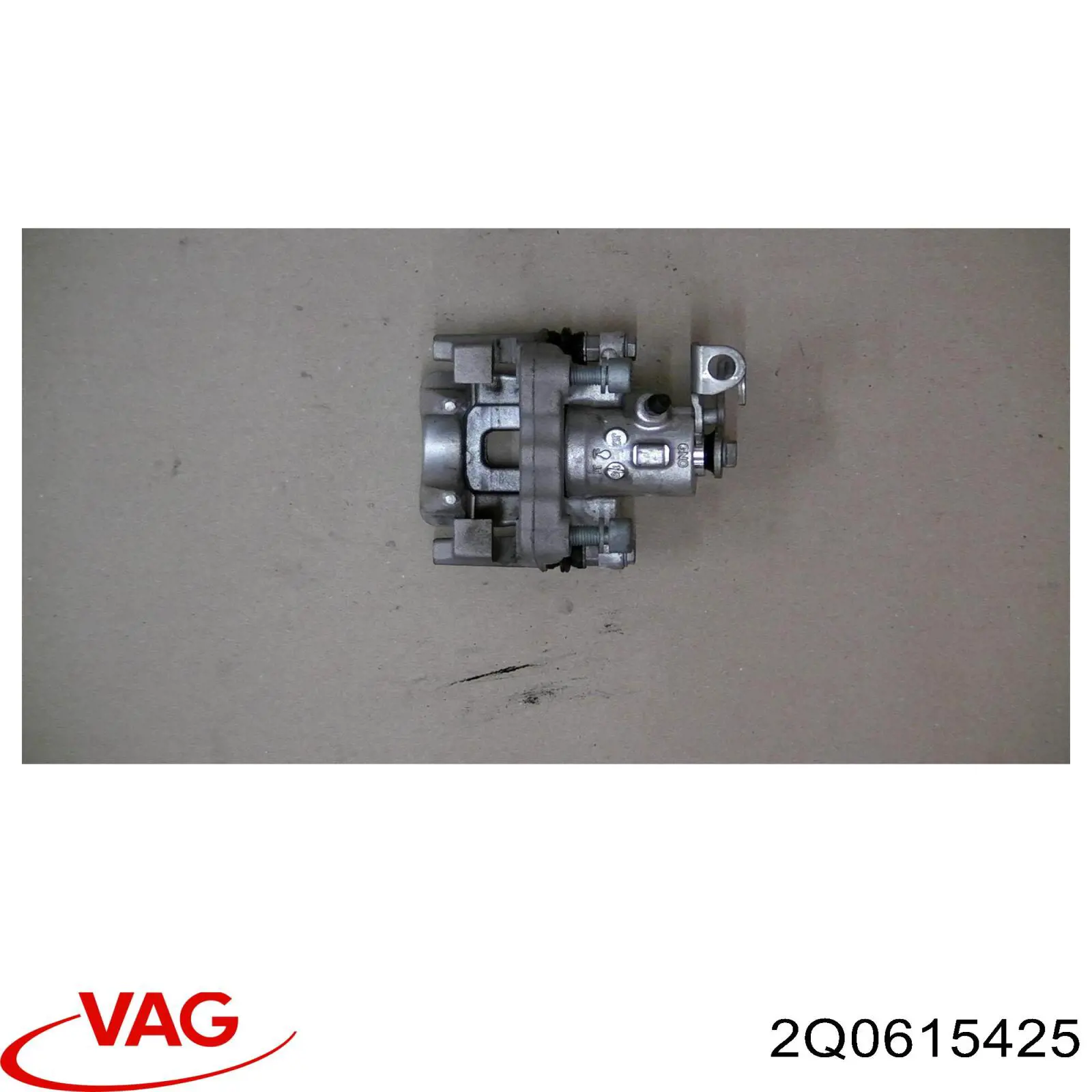2Q0615425 VAG Soporte de la pinza de freno trasera
