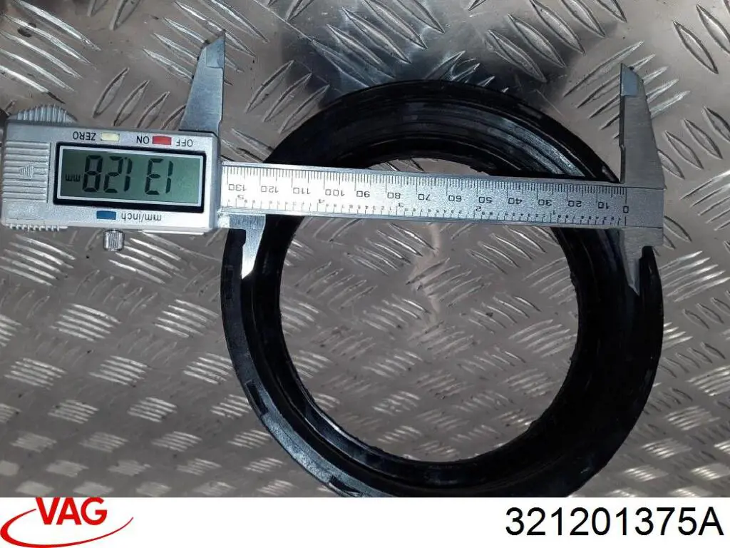 Tapa de la bomba de combustible 321201375A VAG