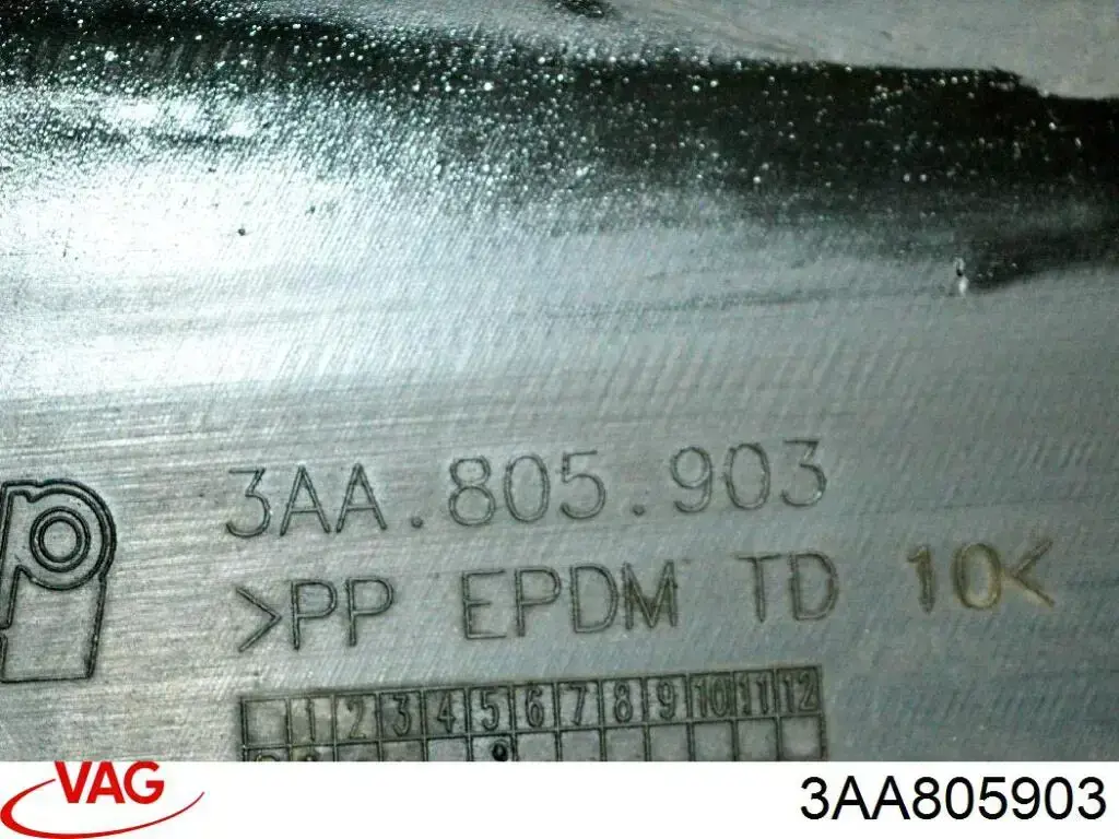 Alerón paragolpes delantero VAG 3AA805903 precio, desde 29,83 EUR