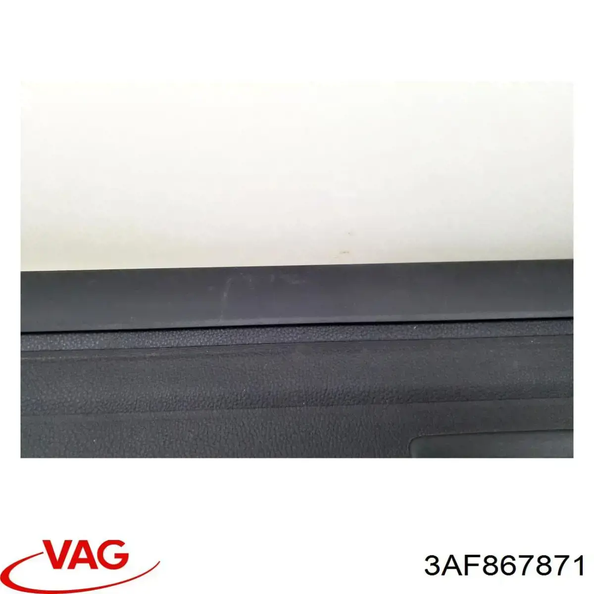 Cortina del compartimento de equipaje 3AF867871 VAG