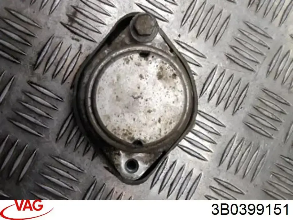Soporte izquierdo de la transmisión VAG 3B0399151