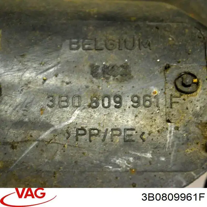Comprar 3B0809961F VAG Guardalodos interior izquierdo, guardafango delantero
