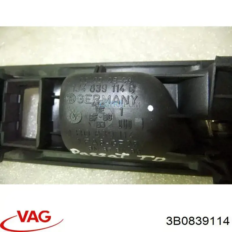 Manija interior derecha de puerta trasera VAG 3B0839114 precio, desde 23,23 EUR