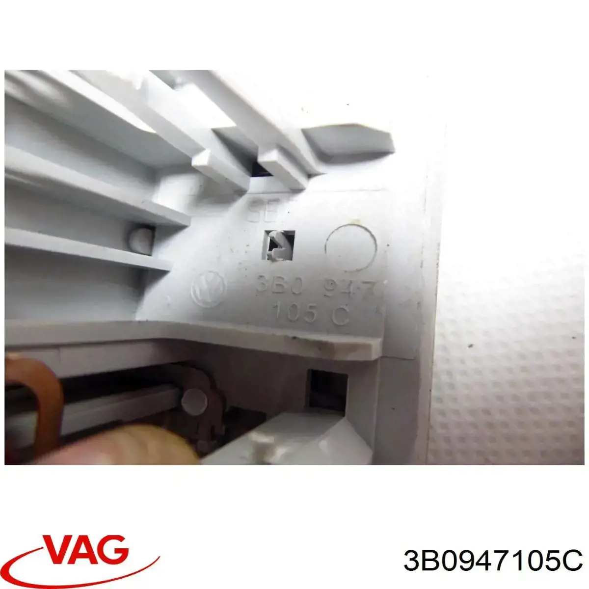 Luz de techo interior (cabina) VAG 3B0947105C9B9 precio, desde 29,04 EUR