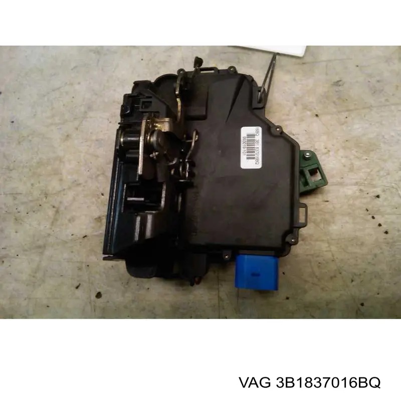 Comprar 3B1837016BQ VAG Cerradura de puerta delantera derecha