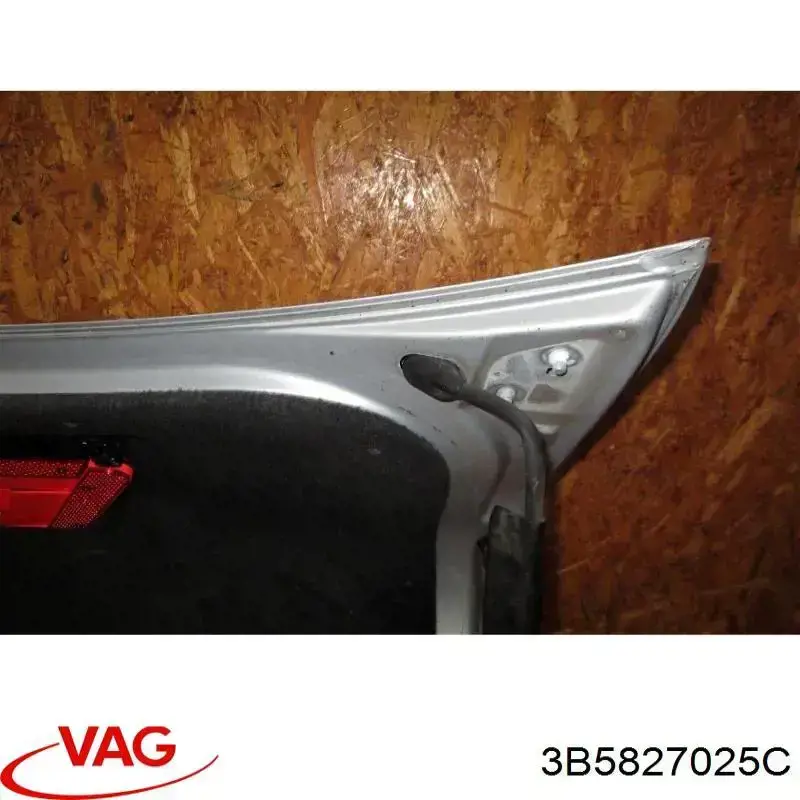Tapa del maletero VAG 3B5827025C precio, desde 174,24 EUR