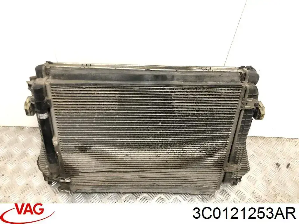 Comprar 3C0121253AR VAG Radiador de auto