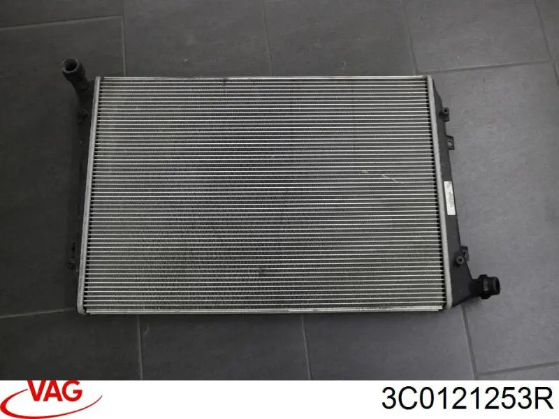 Água radiador VAG 3C0121253R precio, desde 76,67 EUR