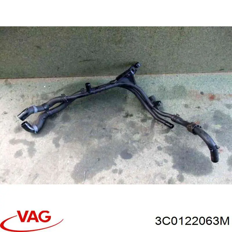 Manguito de líquido refrigerante VAG 3C0122063M precio, desde 10,14 EUR