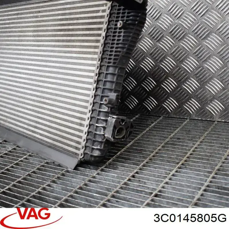 Radiador de aire de admisión VAG 3C0145805G precio, desde 98,07 USD