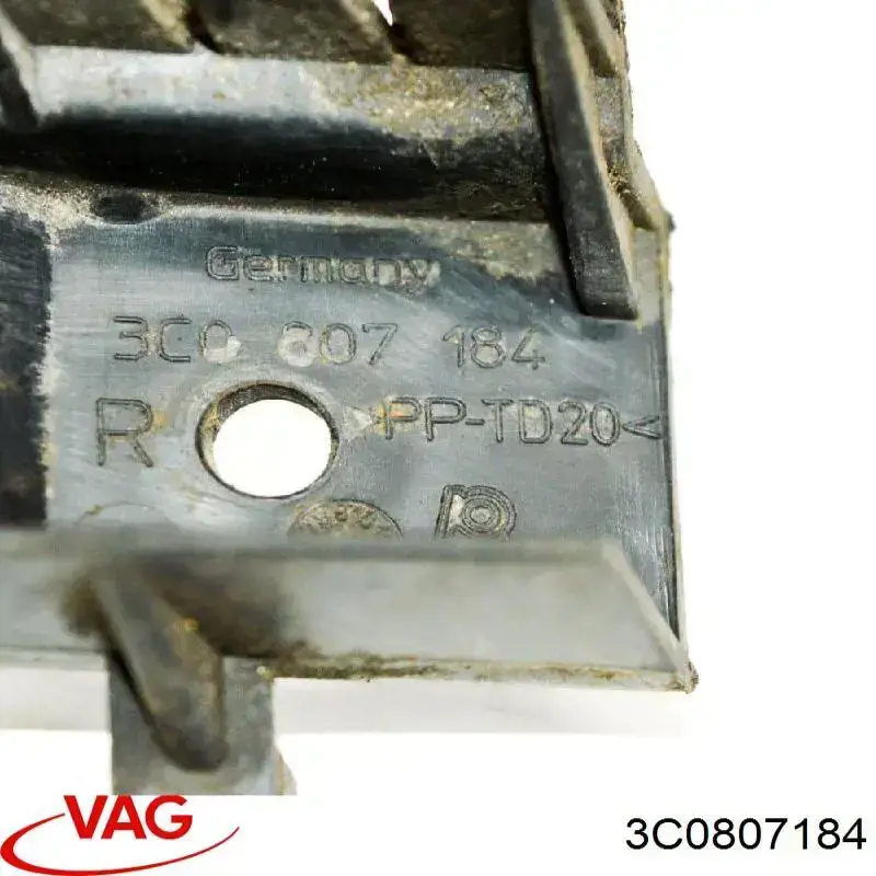 Guía derecha del parachoques delantero VAG 3C0807184