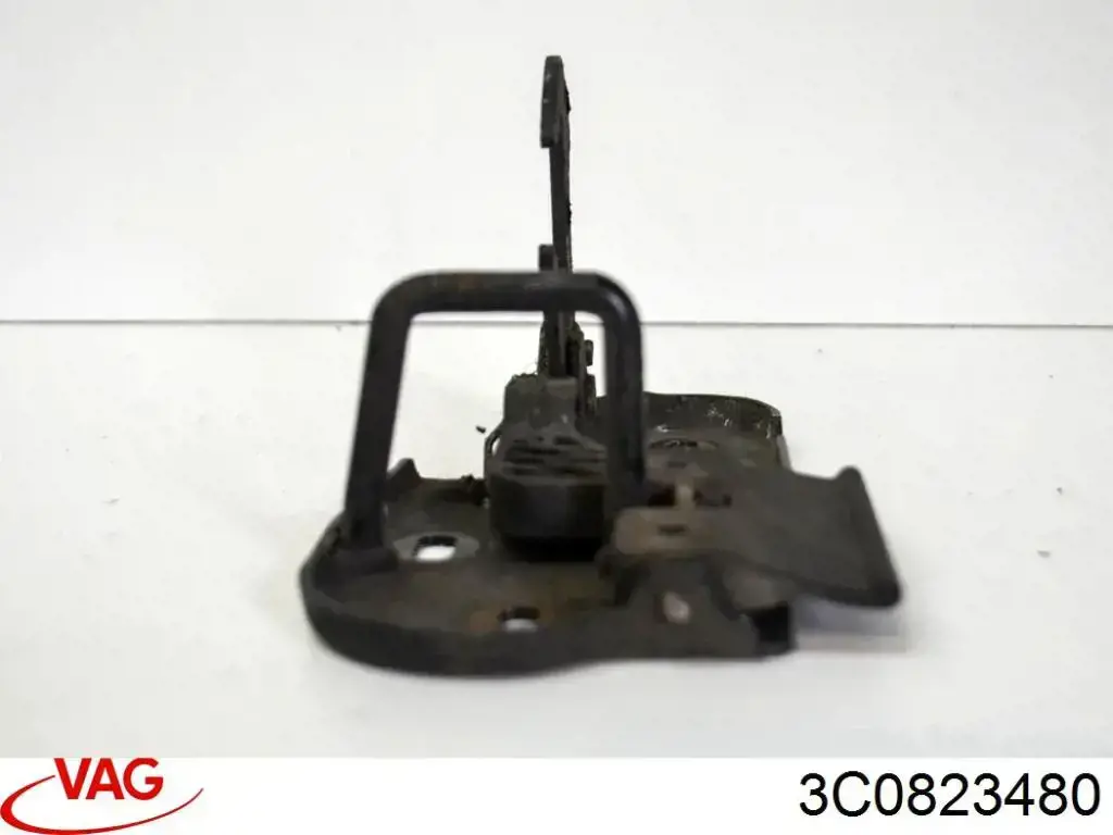 Gancho soporte del capó 3C0823480 VAG