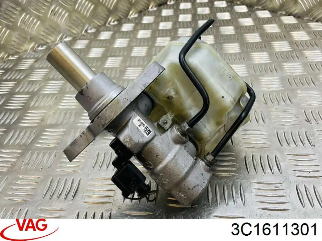 Depósito de líquido de frenos, cilindro de freno principal para Volkswagen Passat (B7, 365)