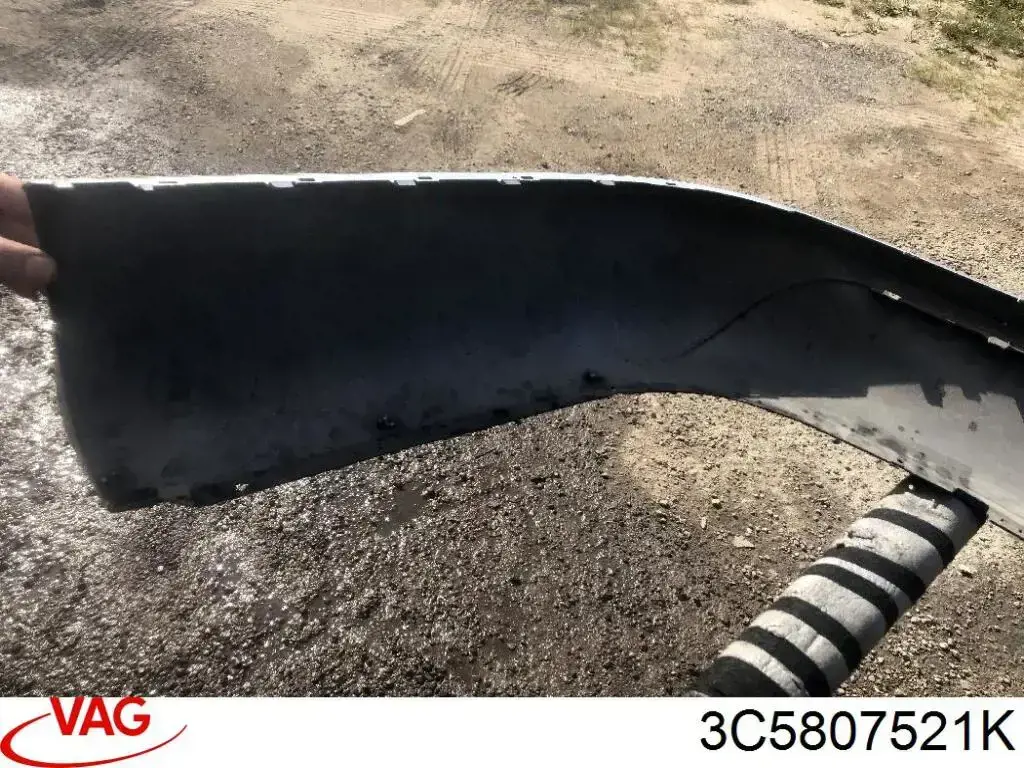 Alerón del parachoques trasero VAG 3C5807521J