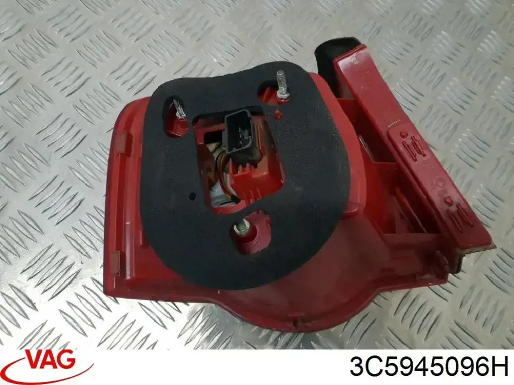 Piloto trasero exterior derecho VAG 3C5945096H precio, desde 69,70 EUR