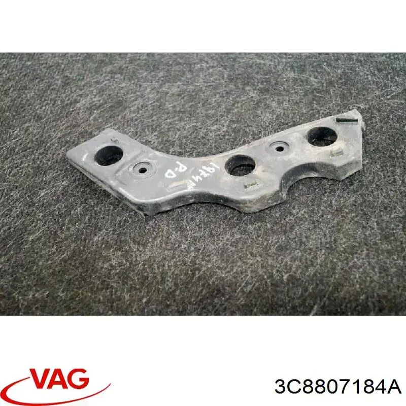 Guía derecha del parachoques delantero VAG 3C8807184A precio, desde 7,10 EUR