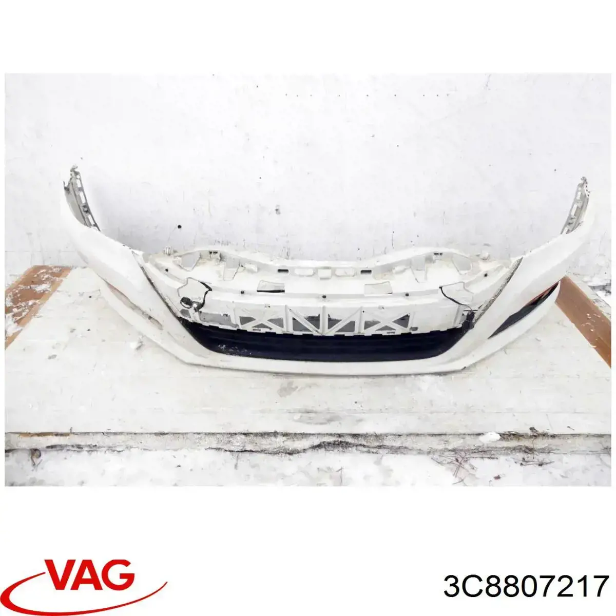 Parachoques VAG 3C8807217