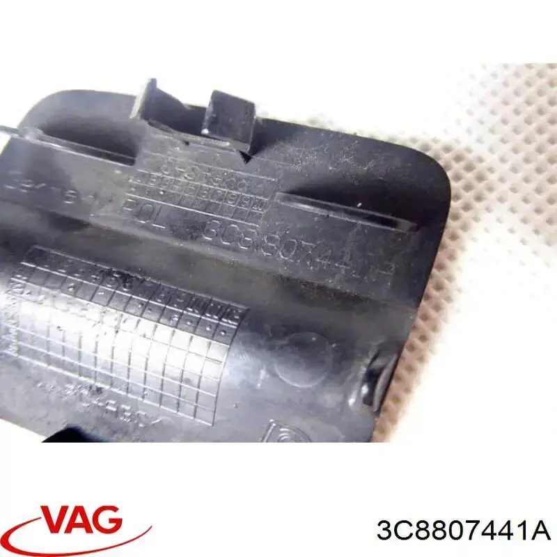 Tapa de gancho de remolque trasero del parachoques VAG 3C8807441A precio, desde 4,27 EUR
