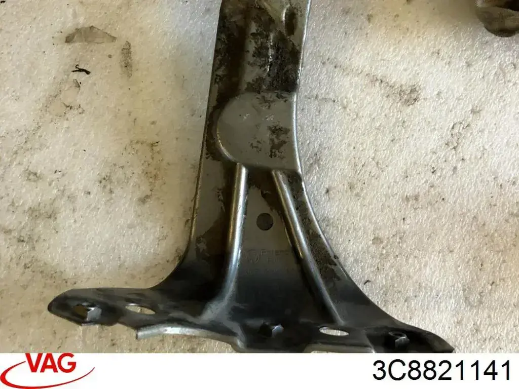 Comprar 3C8821141 VAG Soporte delantero izquierdo para aleta delantera