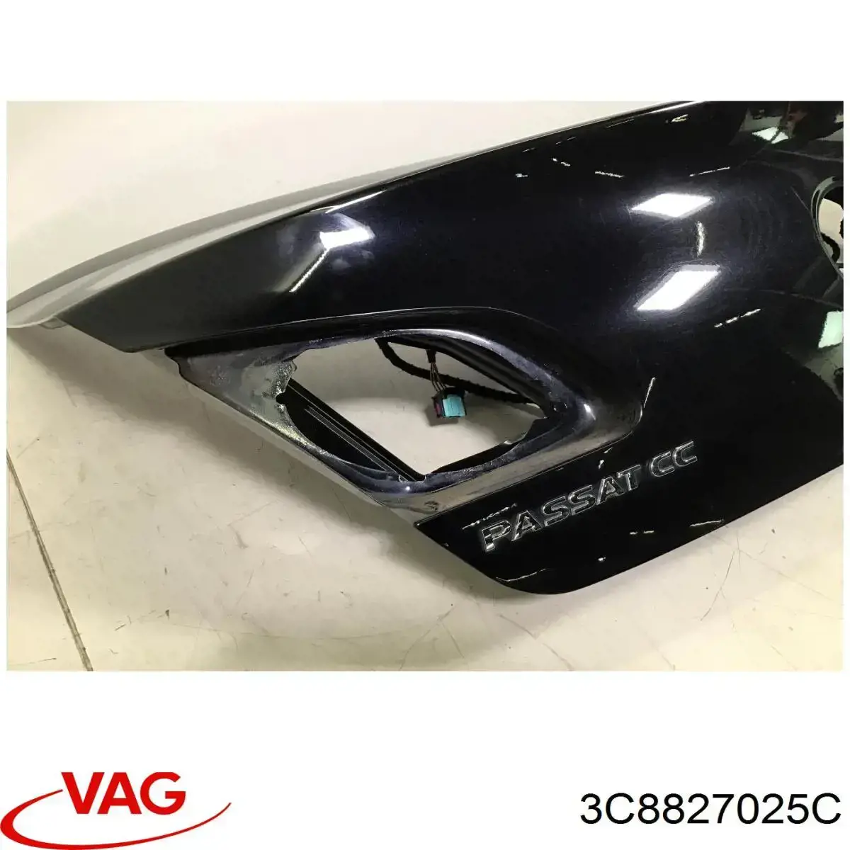 Tapa del maletero VAG 3C8827025C precio, desde 315,08 EUR