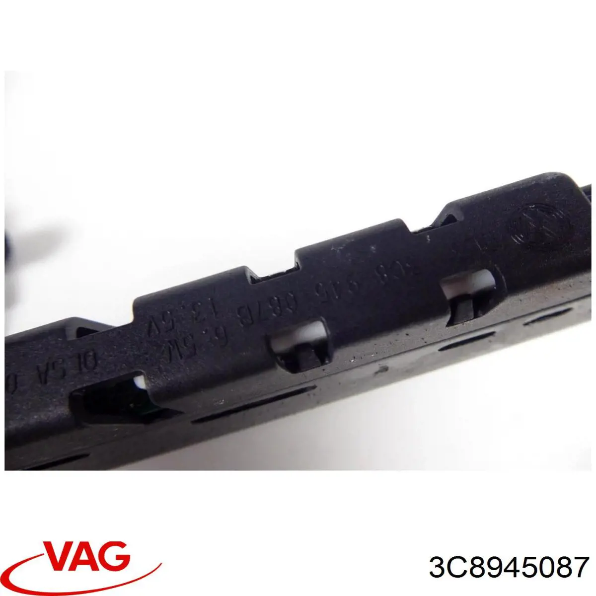 Luz de freno adicional VAG 3C8945087