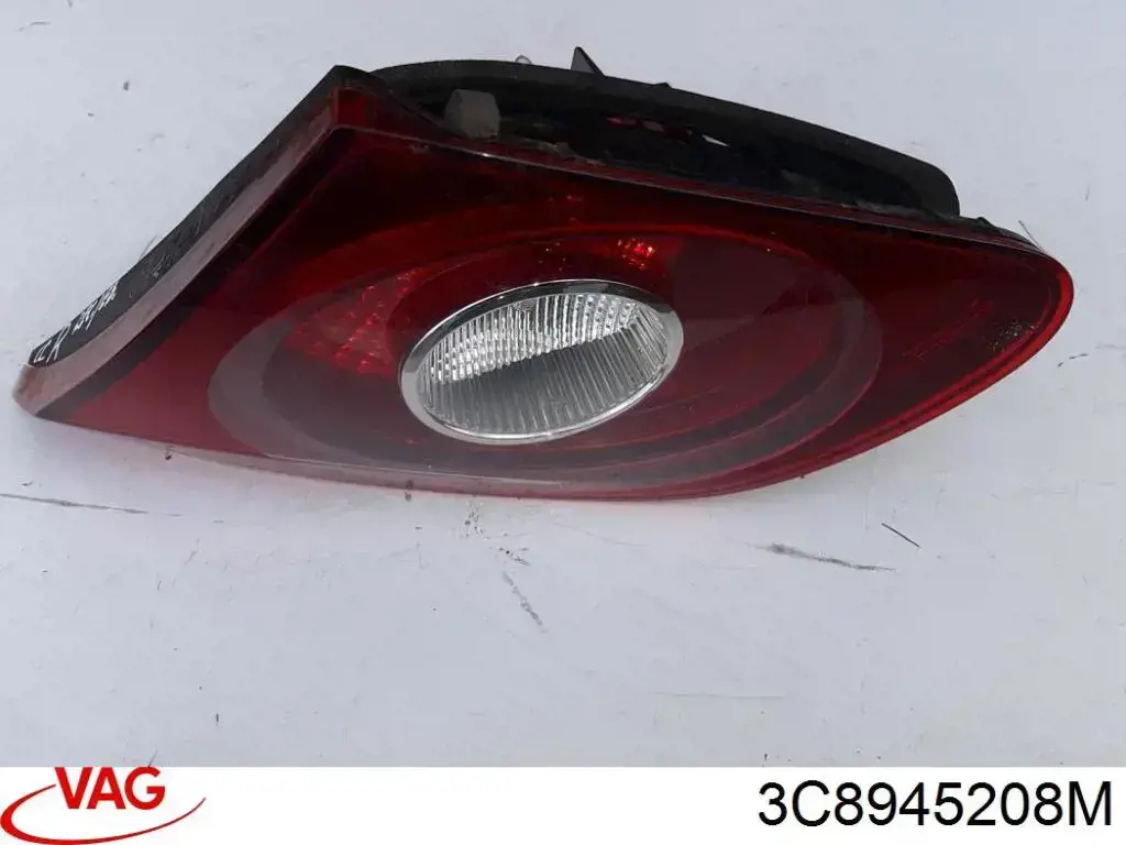 Piloto trasero exterior derecho Diamond/DPA 99451796202