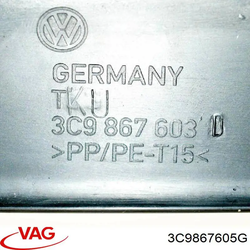 Revestimiento de tapa de maletero VAG 3C9867605G precio, desde 78,01 EUR