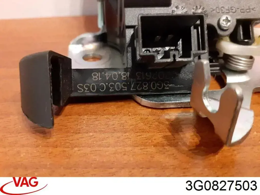 Cerradura de portón trasero VAG 3G0827503C precio, desde 40,16 EUR