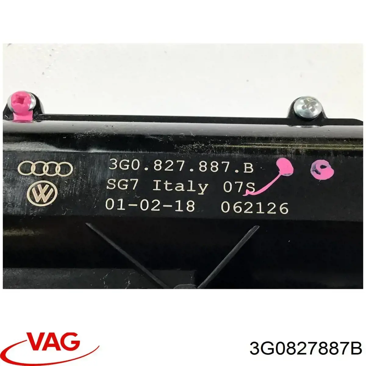 Motor de apertura/cierre del cierre del maletero (puerta trasera 3/5) VAG 3G0827887B